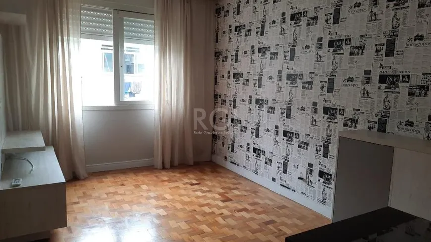 Foto 1 de Apartamento com 1 Quarto à venda, 43m² em Vila Ipiranga, Porto Alegre