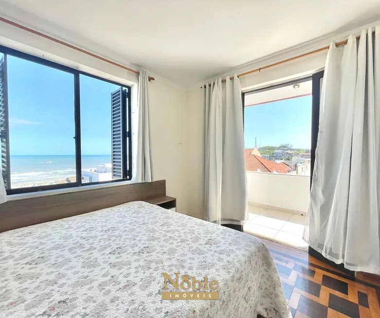 Foto 1 de Apartamento com 5 Quartos à venda, 195m² em Prainha, Torres