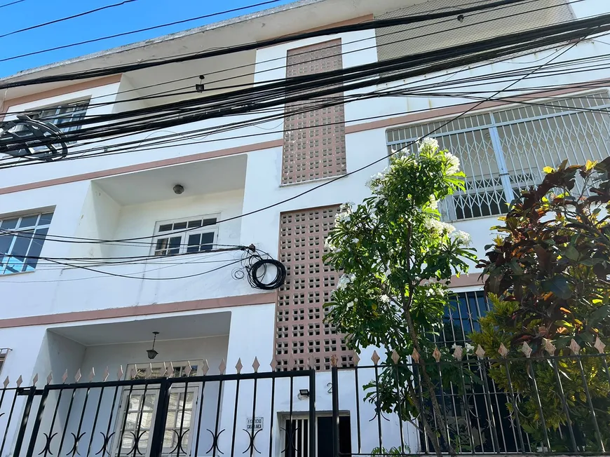 Foto 1 de Apartamento com 3 Quartos à venda, 75m² em Acupe de Brotas, Salvador