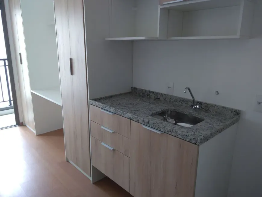 Foto 1 de Apartamento com 1 Quarto para alugar, 22m² em República, São Paulo