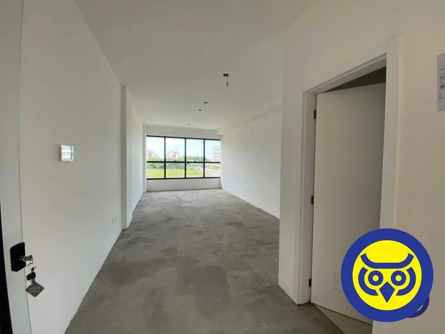 Foto 1 de Sala Comercial para alugar, 33m² em Jurerê Internacional, Florianópolis