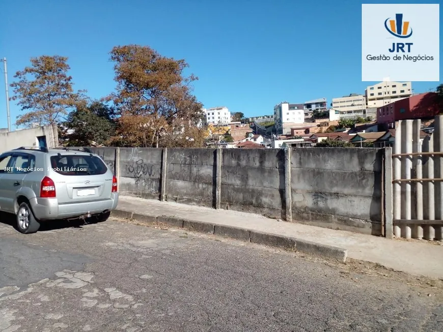 Foto 1 de Lote/Terreno à venda, 416m² em Alvorada, Contagem