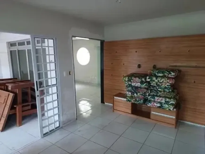 Foto 1 de Casa com 2 Quartos à venda, 120m² em Dois de Julho, Camaçari