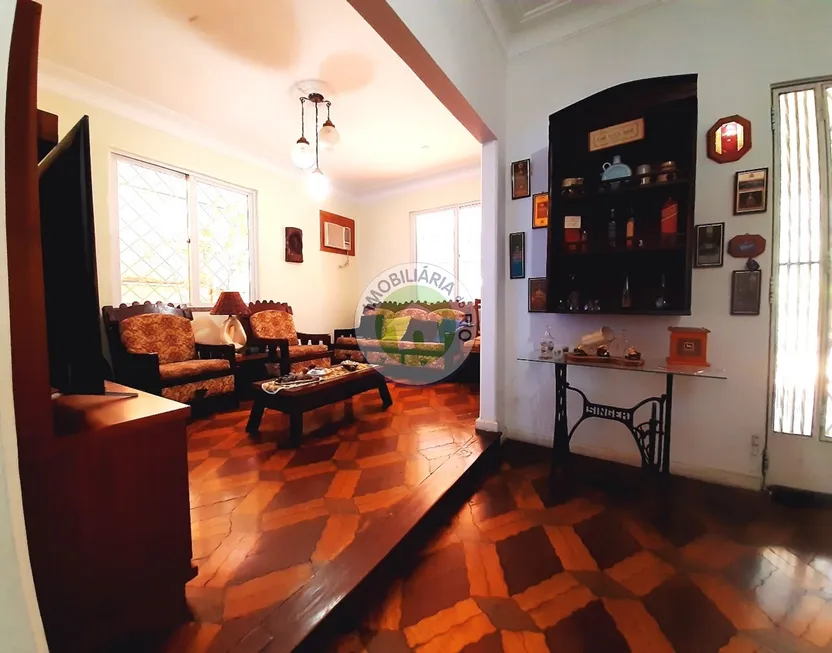 Foto 1 de Casa com 4 Quartos à venda, 235m² em Tijuca, Rio de Janeiro