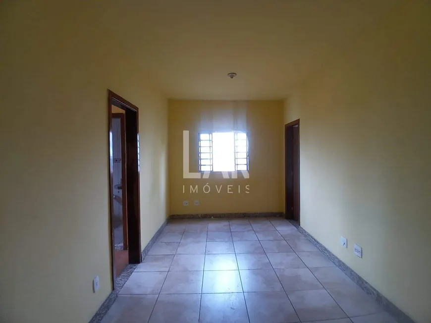 Foto 1 de Casa com 2 Quartos para alugar, 256m² em Graça, Belo Horizonte