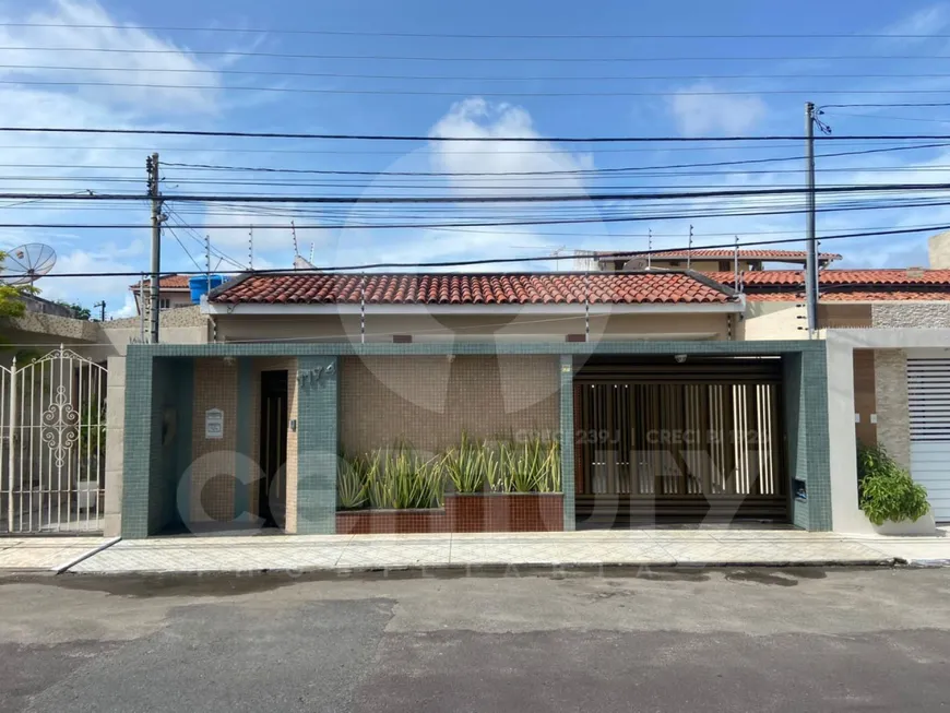 Foto 1 de Casa com 4 Quartos à venda, 270m² em Suíssa, Aracaju