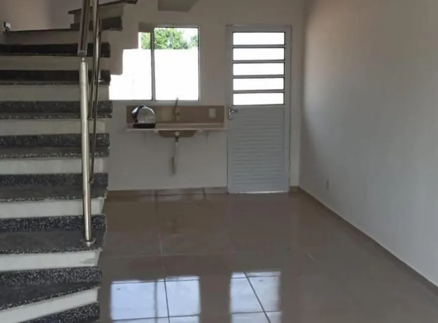 Foto 1 de Casa de Condomínio com 2 Quartos à venda, 100m² em Catu de Abrantes, Camaçari
