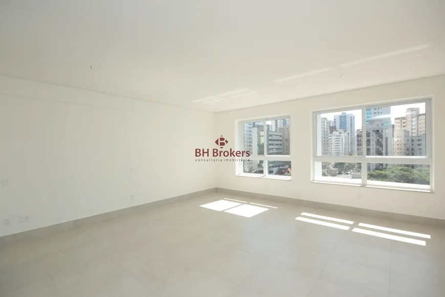 Foto 1 de Apartamento com 1 Quarto à venda, 40m² em Lourdes, Belo Horizonte