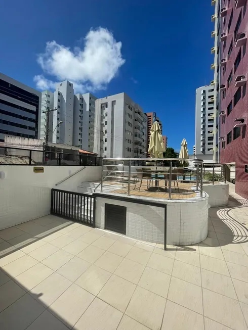 Foto 1 de Apartamento com 2 Quartos à venda, 33m² em Ponta Verde, Maceió