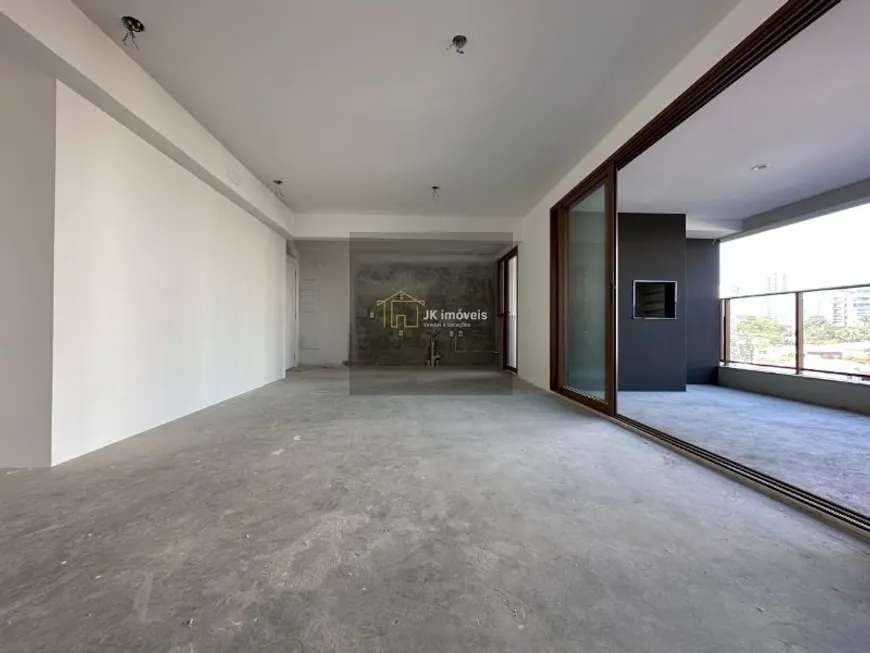 Foto 1 de Apartamento com 2 Quartos à venda, 110m² em Campo Belo, São Paulo