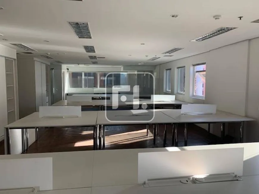 Foto 1 de Sala Comercial para alugar, 240m² em Pinheiros, São Paulo