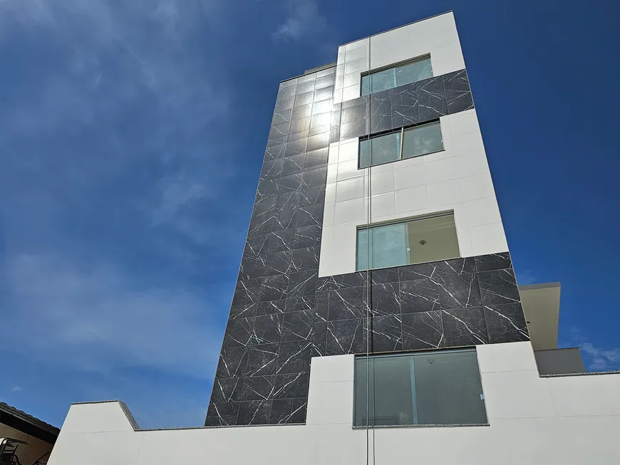 Foto 1 de Apartamento com 2 Quartos à venda, 46m² em Vila Clóris, Belo Horizonte