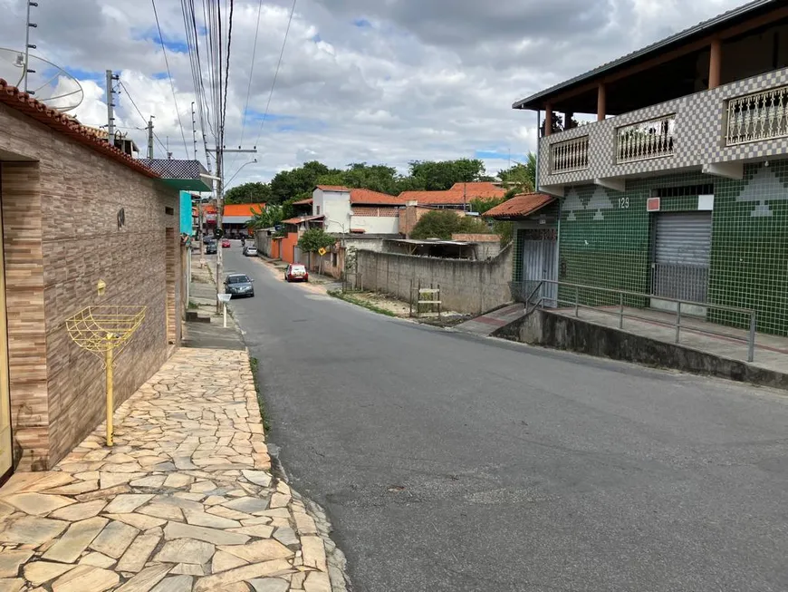 Foto 1 de Casa com 3 Quartos à venda, 113m² em Esperanca Justinopolis, Ribeirão das Neves