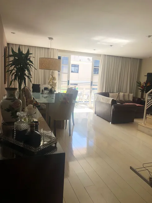 Foto 1 de Casa de Condomínio com 4 Quartos à venda, 249m² em Ingá, Niterói