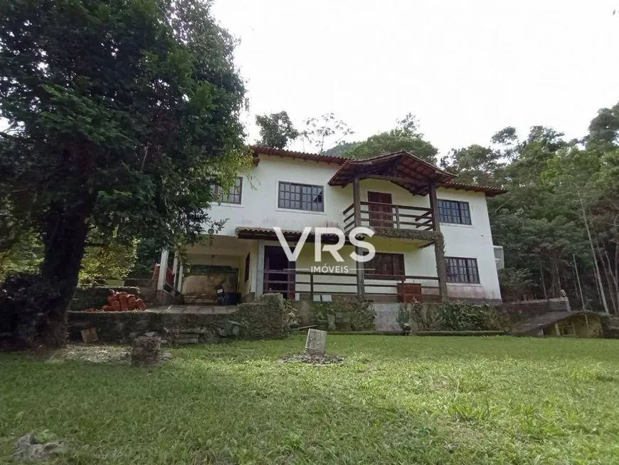 Foto 1 de Casa de Condomínio com 6 Quartos à venda, 214m² em Vargem Grande, Teresópolis