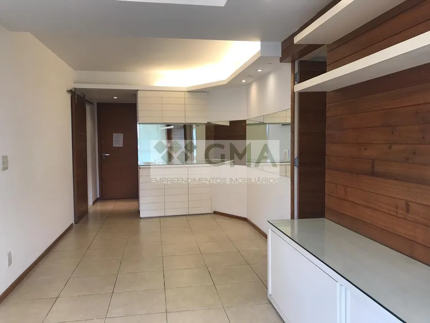 Foto 1 de Apartamento com 2 Quartos para alugar, 95m² em Leblon, Rio de Janeiro