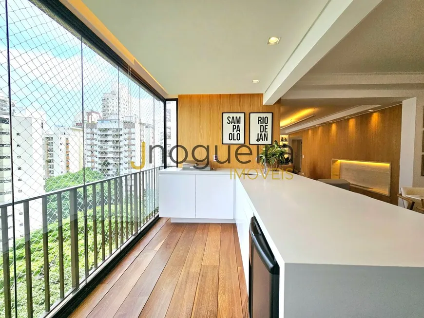 Foto 1 de Apartamento com 4 Quartos à venda, 220m² em Campo Belo, São Paulo