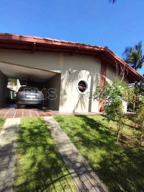 Foto 1 de Casa com 3 Quartos à venda, 360m² em Jardim dos Ipês, Cotia