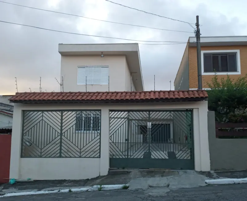 Foto 1 de Sobrado com 5 Quartos à venda, 200m² em Vila Industrial, São Paulo