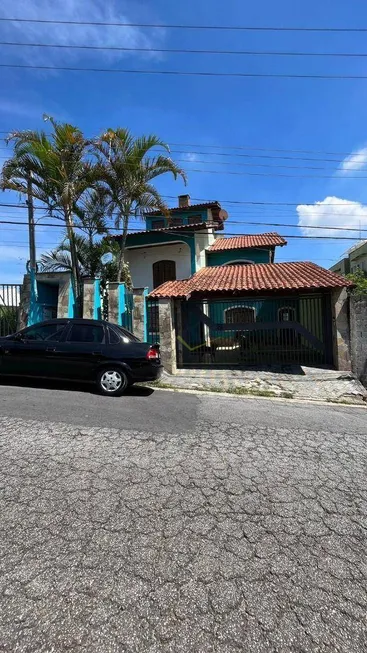 Foto 1 de Sobrado com 3 Quartos à venda, 320m² em Mogi Moderno, Mogi das Cruzes