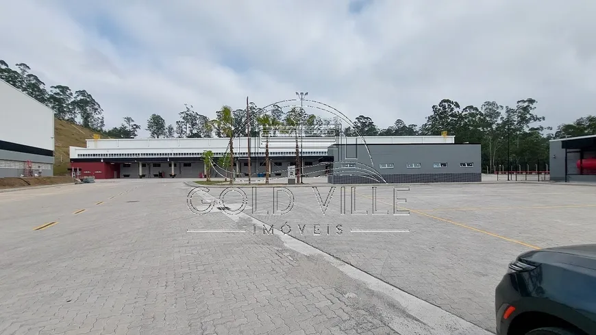 Foto 1 de Galpão/Depósito/Armazém para alugar, 1741m² em Agua Espraiada, Embu das Artes