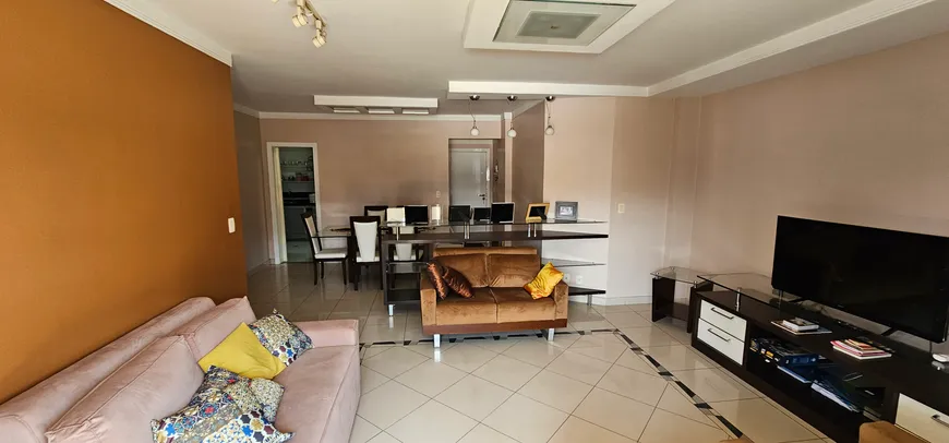 Foto 1 de Apartamento com 2 Quartos para alugar, 160m² em Vieiralves, Manaus