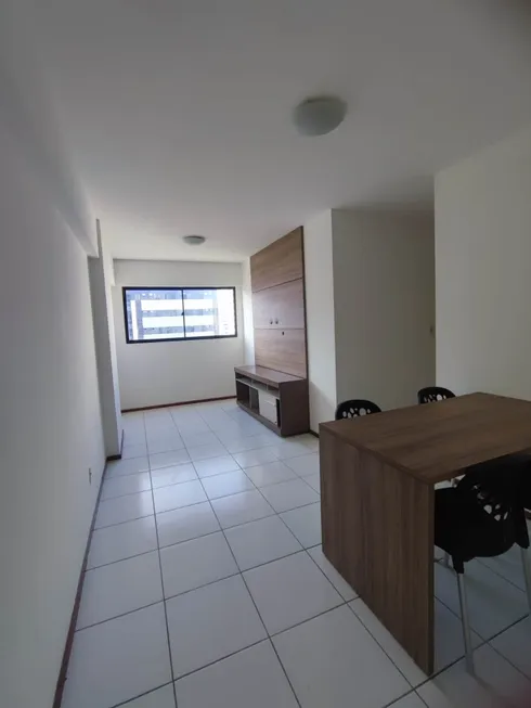Foto 1 de Apartamento com 2 Quartos para venda ou aluguel, 58m² em Ponta Verde, Maceió