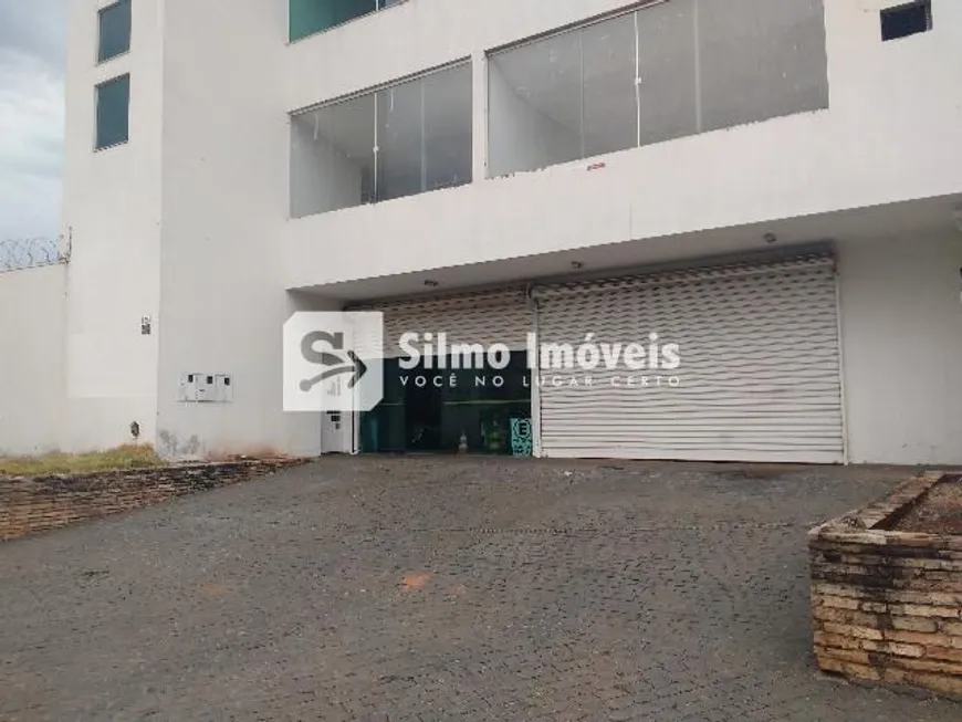 Foto 1 de Sala Comercial para alugar, 500m² em Tabajaras, Uberlândia