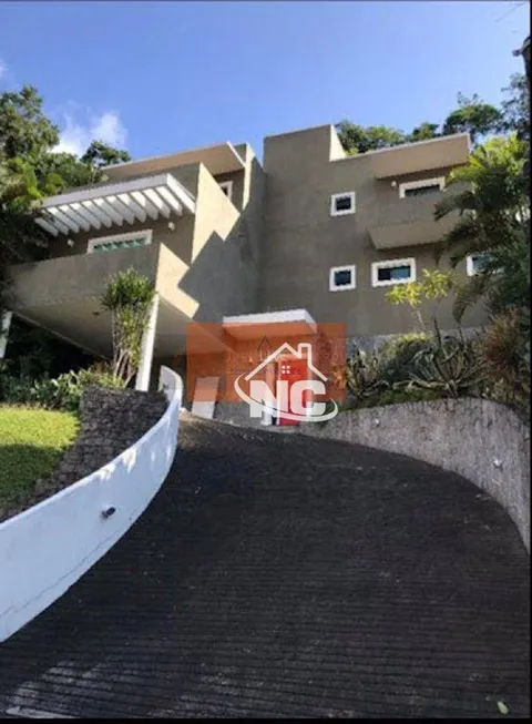 Foto 1 de Casa com 4 Quartos à venda, 900m² em Engenho do Mato, Niterói