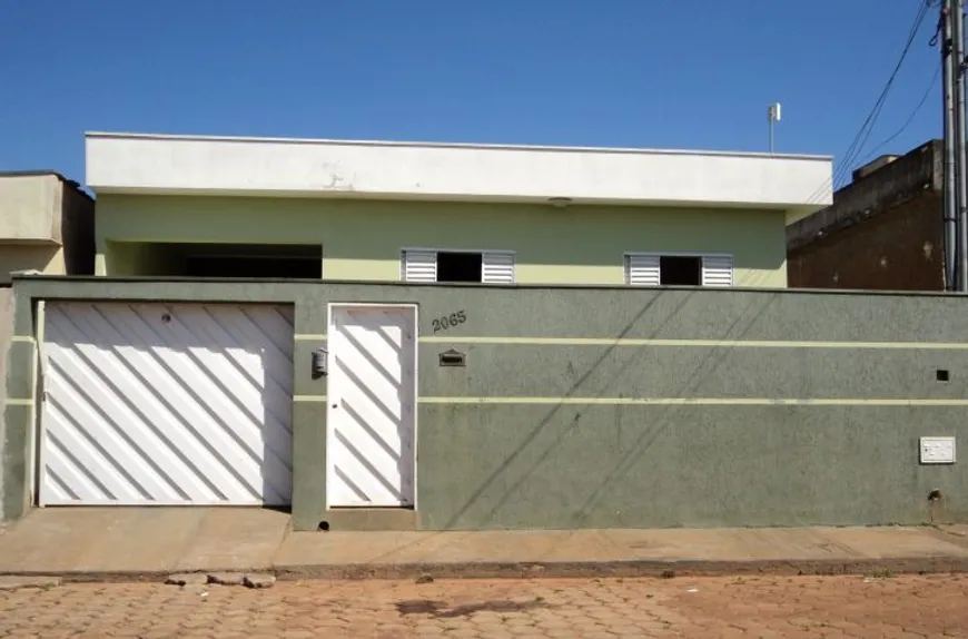 Foto 1 de Casa com 3 Quartos à venda, 106m² em Salvaterra, Juiz de Fora