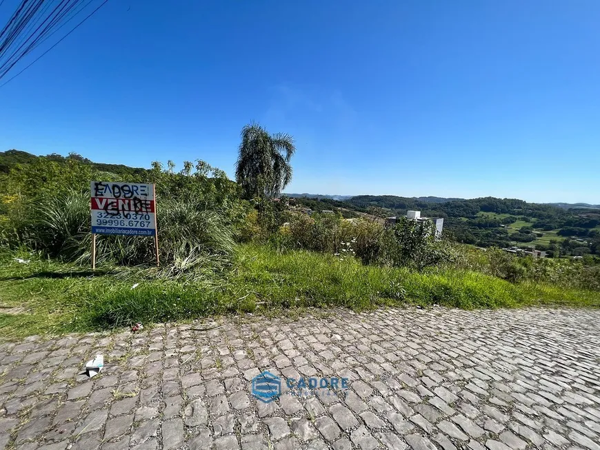 Foto 1 de Lote/Terreno à venda, 360m² em Nossa Sra. das Graças, Caxias do Sul