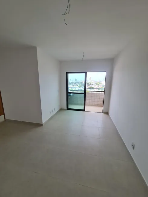 Foto 1 de Apartamento com 3 Quartos à venda, 61m² em Zumbi, Recife