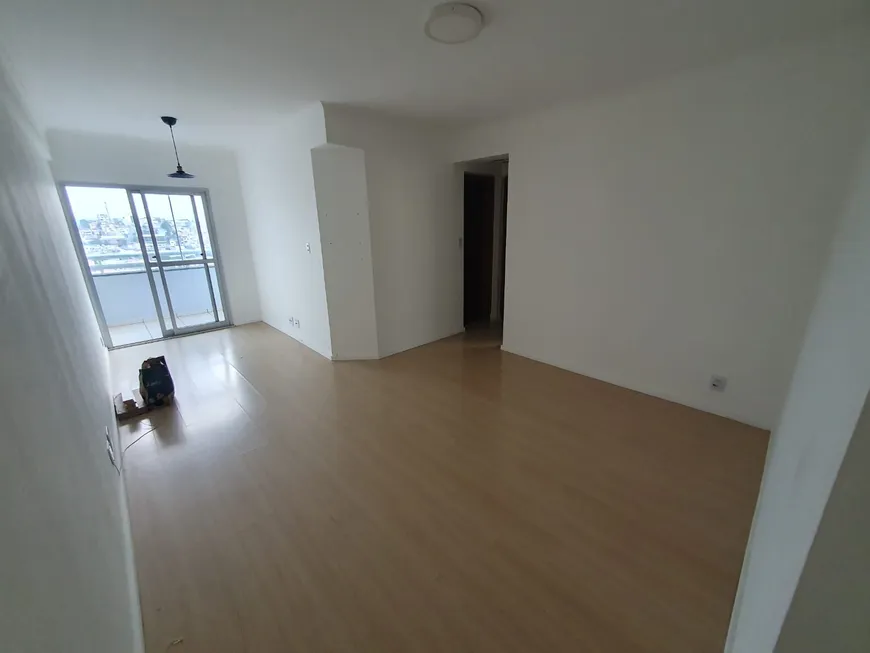 Foto 1 de Apartamento com 2 Quartos para alugar, 62m² em Centro, Carapicuíba
