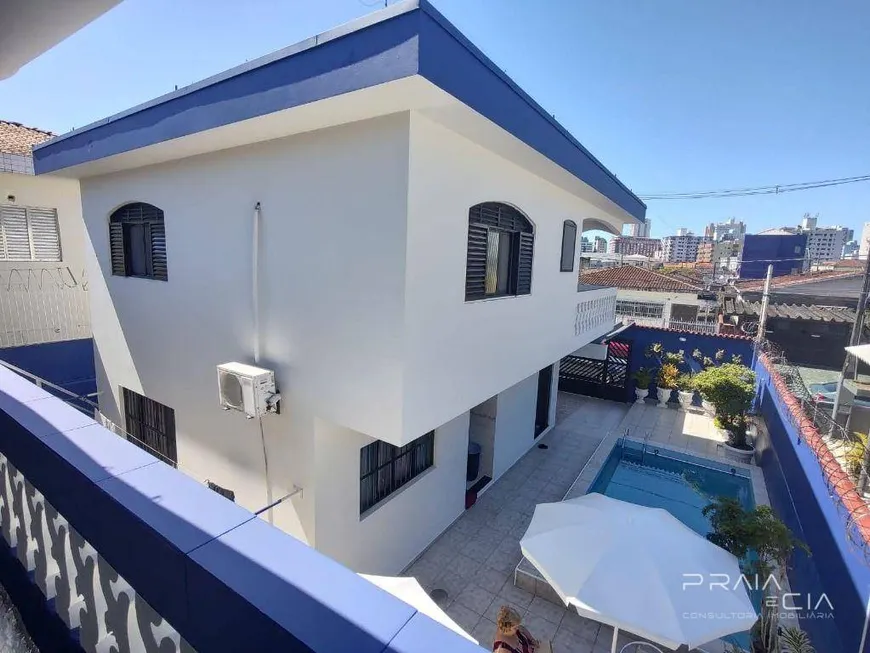 Foto 1 de Casa com 5 Quartos à venda, 250m² em Boqueirão, Praia Grande