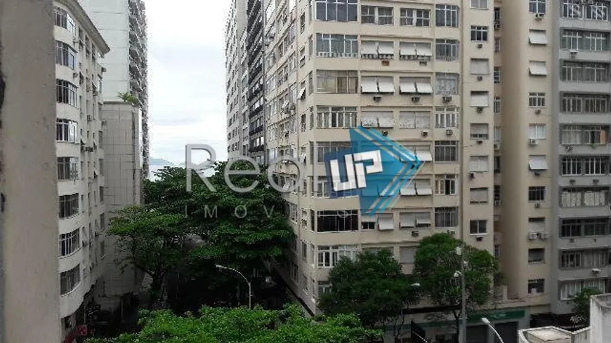 Foto 1 de Apartamento com 3 Quartos à venda, 100m² em Copacabana, Rio de Janeiro