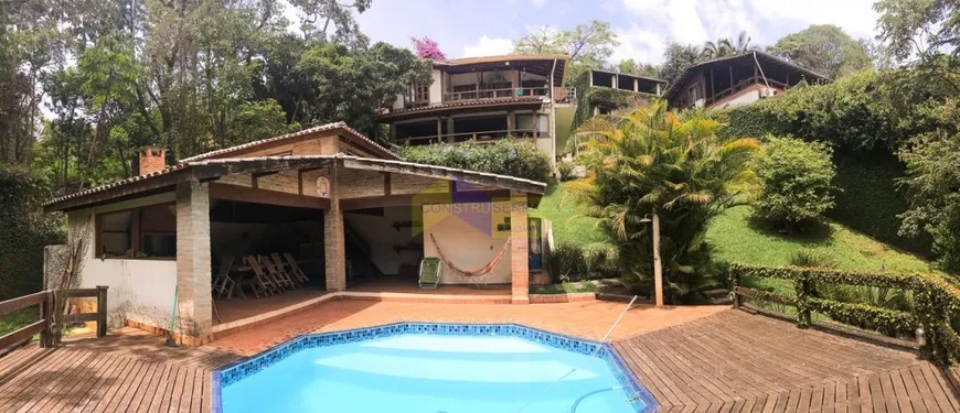 Foto 1 de Casa com 4 Quartos à venda, 414m² em Parque Petrópolis, Mairiporã