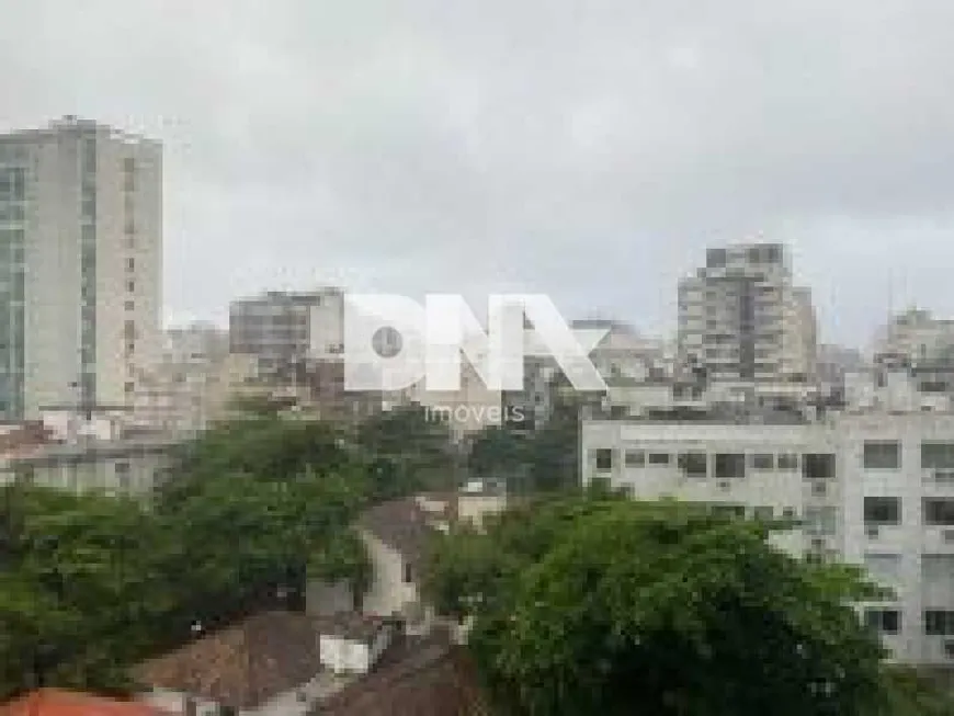 Foto 1 de Apartamento com 3 Quartos à venda, 83m² em Leblon, Rio de Janeiro