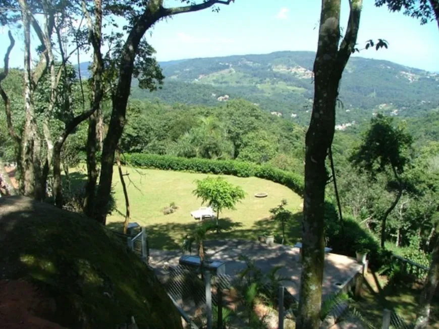 Foto 1 de Casa de Condomínio com 4 Quartos à venda, 700m² em Serra da Cantareira, Mairiporã