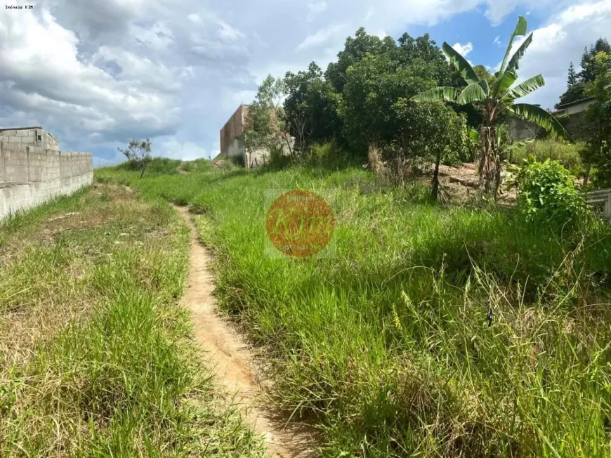 Foto 1 de Lote/Terreno à venda, 648m² em Chácaras Guanabara, Guararema