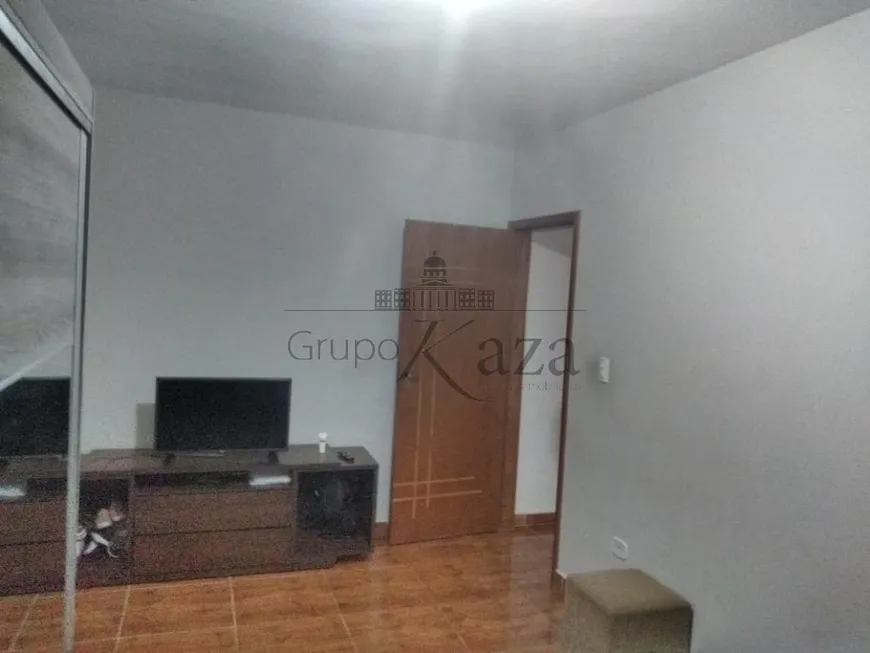 Foto 1 de Casa com 2 Quartos à venda, 90m² em Residencial Santa Paula, Jacareí