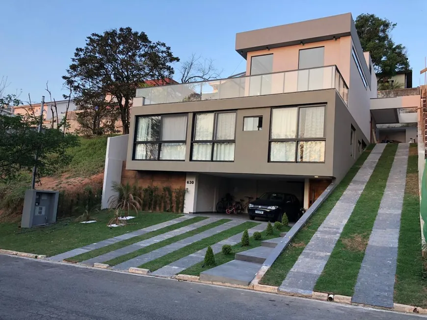 Foto 1 de Casa de Condomínio com 4 Quartos à venda, 280m² em Tarumã, Santana de Parnaíba