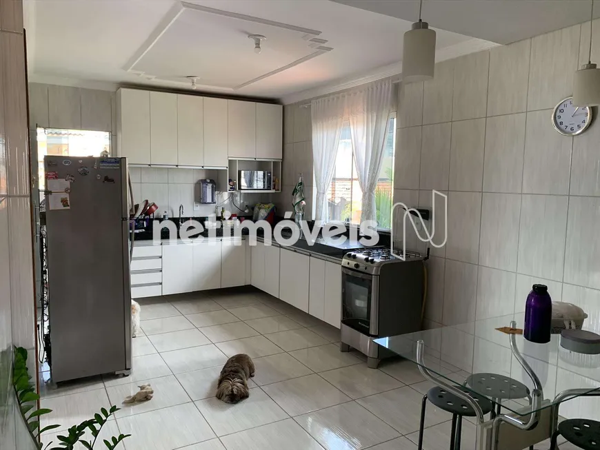 Foto 1 de Casa com 3 Quartos à venda, 360m² em Alvorada, Betim