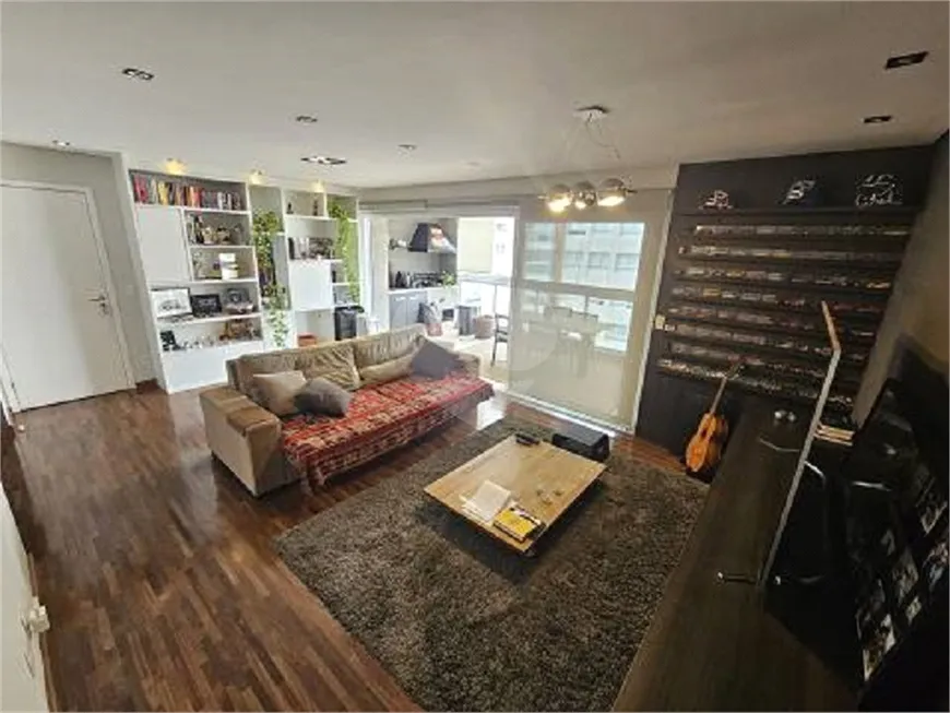 Foto 1 de Apartamento com 3 Quartos à venda, 120m² em Vila Olímpia, São Paulo