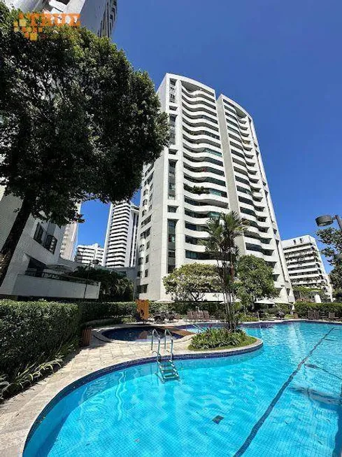 Foto 1 de Apartamento com 4 Quartos à venda, 208m² em Parnamirim, Recife