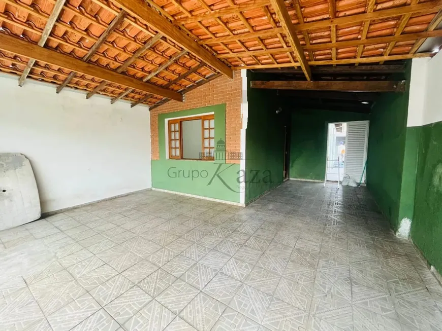 Foto 1 de Casa com 2 Quartos à venda, 90m² em Bosque dos Eucaliptos, São José dos Campos