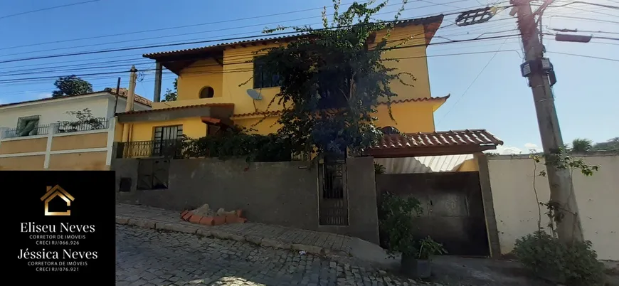 Foto 1 de Casa com 3 Quartos à venda, 350m² em Pedras Ruivas, Paty do Alferes