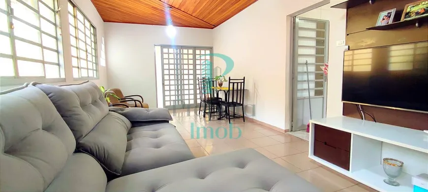 Foto 1 de Casa com 2 Quartos à venda, 315m² em Pestana, Osasco
