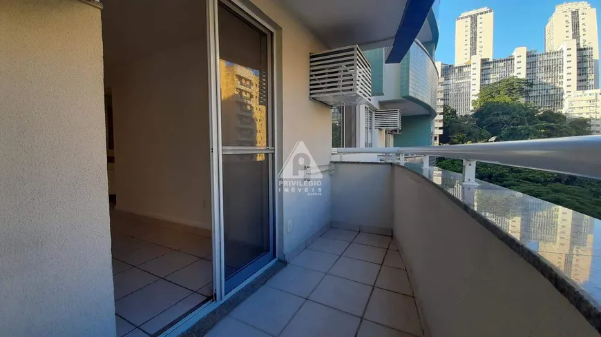 Foto 1 de Apartamento com 1 Quarto à venda, 40m² em Botafogo, Rio de Janeiro