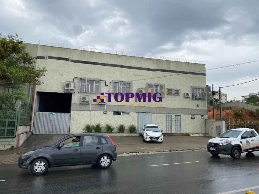 Foto 1 de Galpão/Depósito/Armazém à venda, 2000m² em Ressaca, Contagem