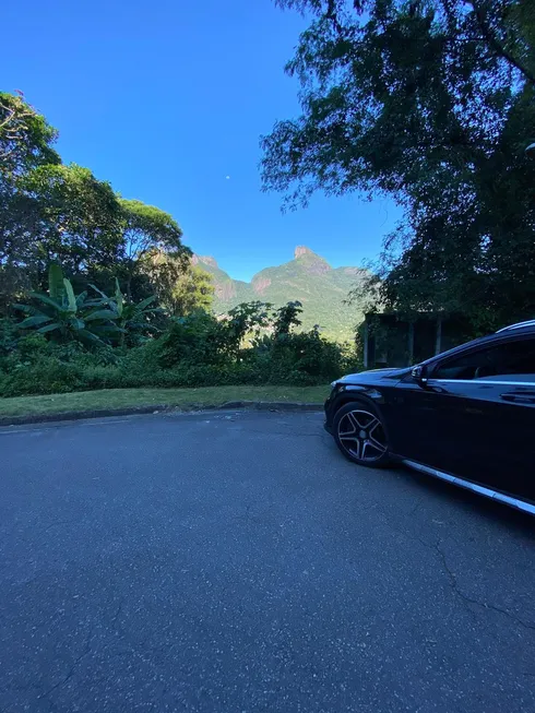 Foto 1 de Lote/Terreno à venda, 1245m² em Itanhangá, Rio de Janeiro